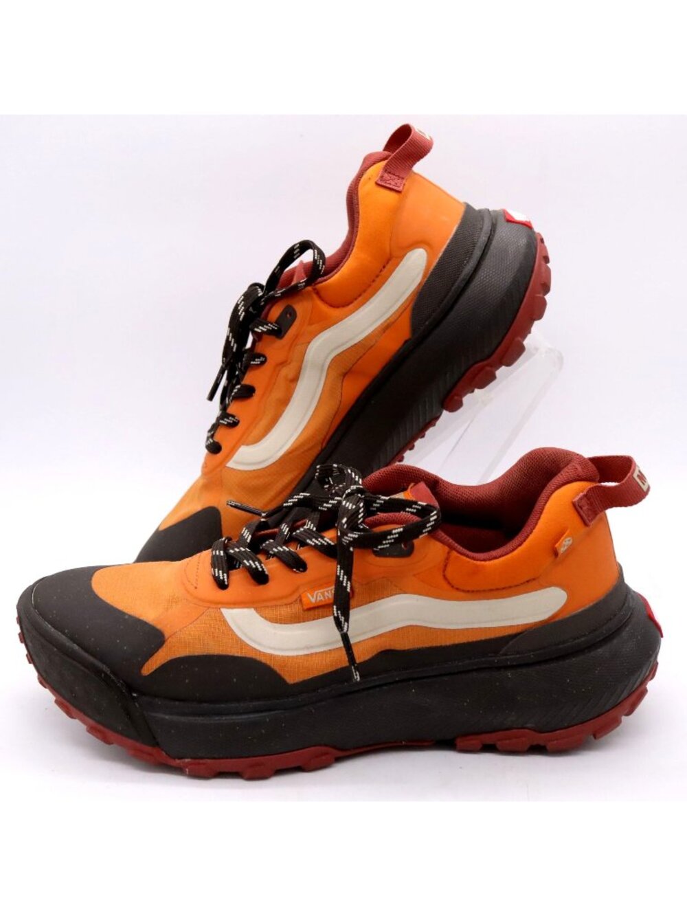 Vans MTE Crosspath Trail Sneakers Men’s Sz 7 Women's Sz 8.5 Orange Hiking Shoes
